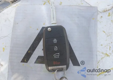 2020 Kia Sportage Lx z USA, uszkodzony, nr VIN KNDPM3ACXL7677811